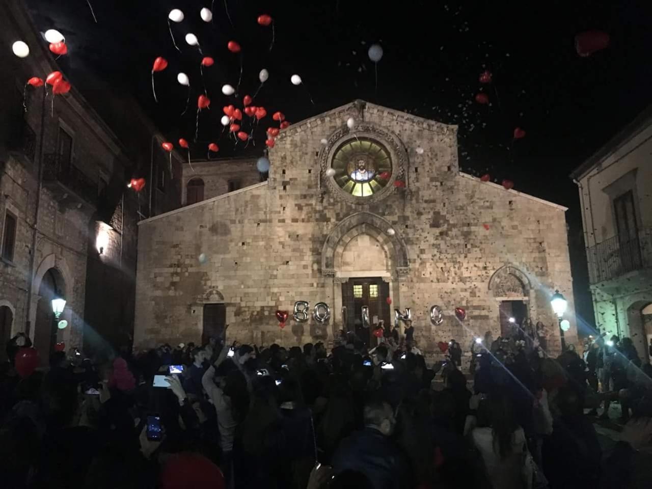 Dormire Nel Borgo Bovino ภายนอก รูปภาพ